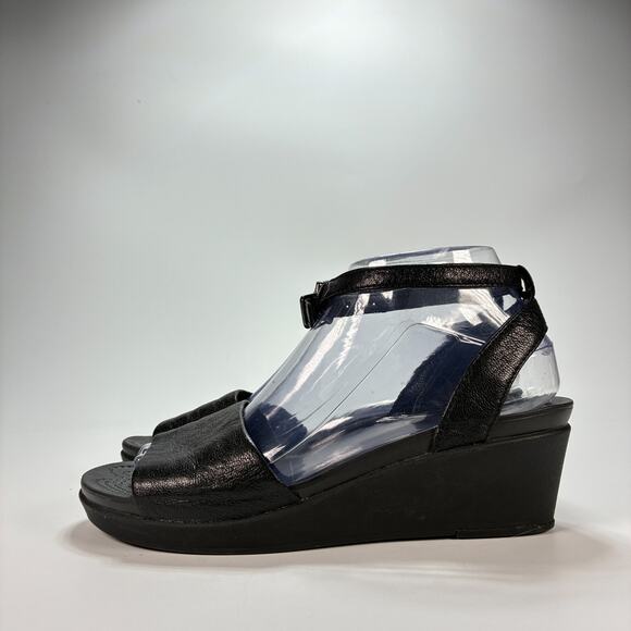 Crocs Leigh Ann Black Ankle Strap Wedge Sandals Comfort Slip On Women's Size 7 - Picture 4 of 9